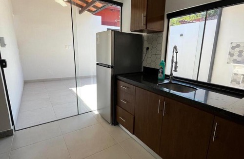 Asuncion House | Spacious Modern House with BBQ Area in Asunción