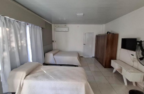 Carlos Casares Apartment | Spacious Modern Studio with BBQ and Desk