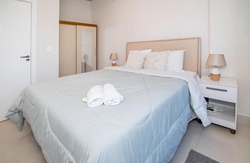 Fernando De La Mora Apartment | Spacious One-Bedroom Near Shopping and Dining