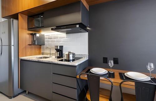 Republica Apartment | SR8 - Novo Bhaus Setin Republica - Centro - Metrô - Varanda - Vista Incrível 16o andar