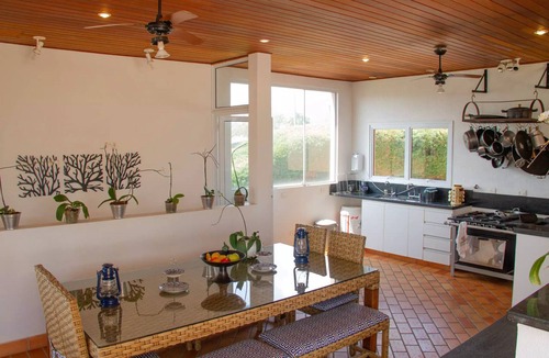 Vargem Cottage | Stay in Paradise