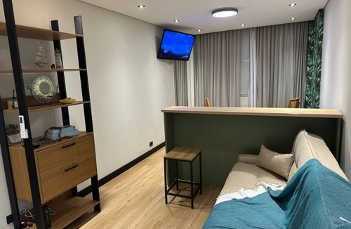 Jose Menino Apartment | Stay in this 1 bedroom apartment with AC and WiFi on José Menino beach in Santos