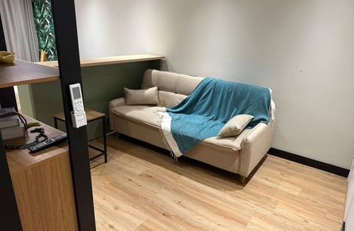 Jose Menino Apartment | Stay in this 1 bedroom apartment with AC and WiFi on José Menino beach in Santos
