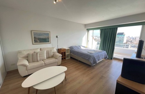 Buenos Aires Central Business District Apartment | Studio Apartment Panoramic View of BSAS Above 9 de Julio Avenue