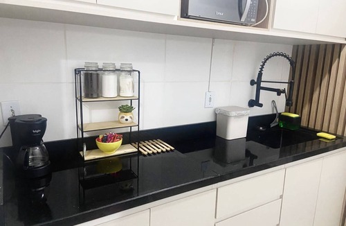 Santa Rosa House | Studio apartment with king-size bed, garage, air conditioning, patio, pets, washing machine.