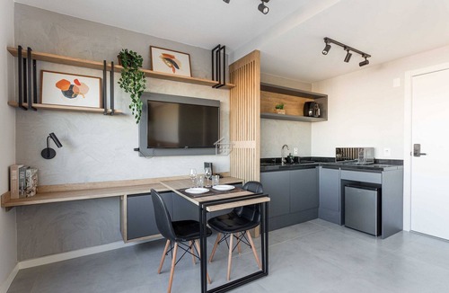 Cidade Baixa Apartment | Studio Moderno com Vista e Lazer Completo