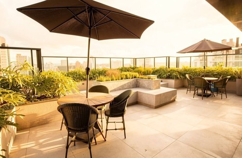 Alto da Gloria Condo | Studio versatile 1 db bed