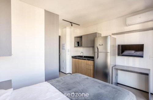 Vila Clementino Apartment | Studio w/balcony and 290m from the subway OLN1702