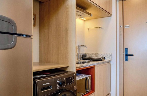 Barra Apartment | Studio with sea view steps from Barra Beach