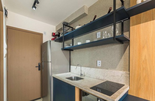Pituba Apartment | Studios in Building w/Pool and Gym - Jdns