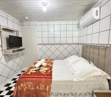 Bela Vista House | Suíte com cama de casal e solteiro próximo à BR!