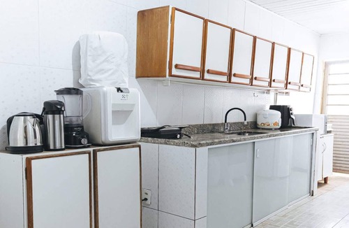 Mariricu House | Suite em Guriri Norte com Piscina e Churrasqueira