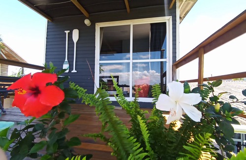 Passo de Torres Cabin | Suite with kitchen, overlooking the lagoon. In Passo de Torres