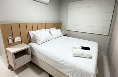 Goiania Apartment | Super completo! Ar split nos 3 quartos e na sala! Ao lado do Shopping Center modas, a poucos passos da 44 e da Rodoviária!