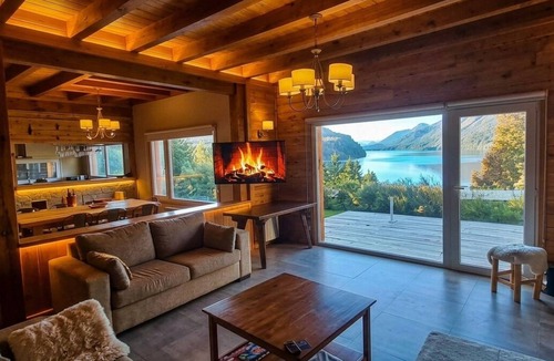 Correntoso House | Superb 4-bedroom house in welcoming Villa La Angostura AMAZING VIEW LAKE