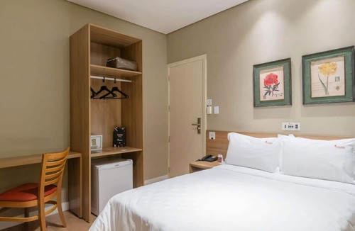 Centro Hotel | Superior Double Room | Vibrant Poolside Drink Bar, Free Breakfast & Parking