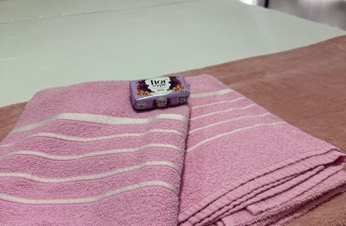 Sudoeste e Octogonal Apartment | Temporada - Kit Studio Ipê Rosa- 121 - Sudoeste- Melhor Custo Benefício - Até 4 pessoas