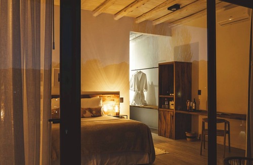 Vista Flores House | Terra Uco Suites & Viñedos