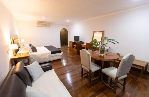 Lambare Hotel | Terrazas Vista Verde