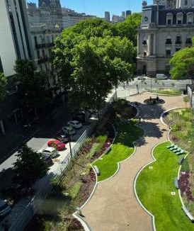 Buenos Aires Central Business District Apartment | The best view of the river 34th Floor Gym
