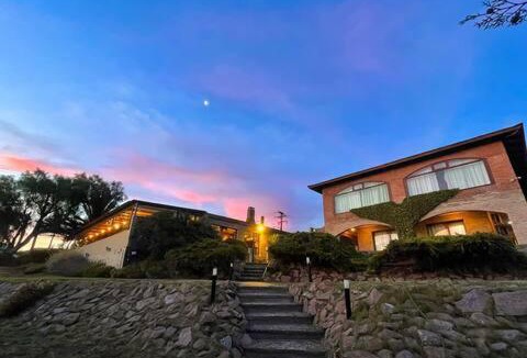 Puerto Piramides Hotel | The Paradise