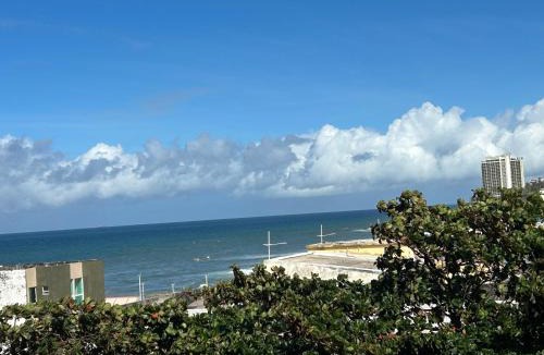 Amaralina Apartment | Top Amaralina, piscina, vista mar, praia, localização, conforto, ao lado da Pituba e Rio Vermelho, o melhor lugar