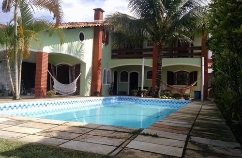 Balneario Arpoador House | Townhouse with pool 500 meters from the beach with free Wi-Fi and cable TV!
