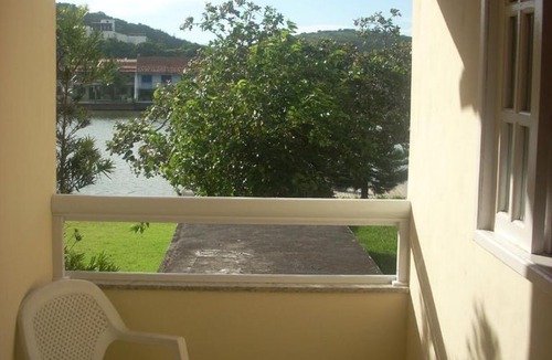 Ogiva House | Três quartos com ar e cama de casal