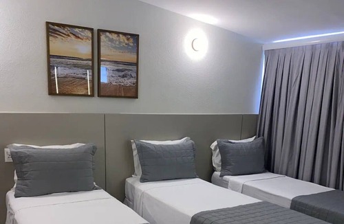 Vilas do Atlantico Hotel | Tranquil Room | Great Brazil Stay: Rooftop Terrace & Pool. 15 Mins to Airport