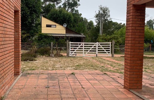 Aguas Dulces House | Tranquil 3-bedroom country house in Aguas Dulces beach, Rocha Uruguay