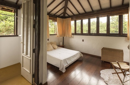 Praia de Santiago House | Tropical paradise in front of the sea on the beach of Santiago.
