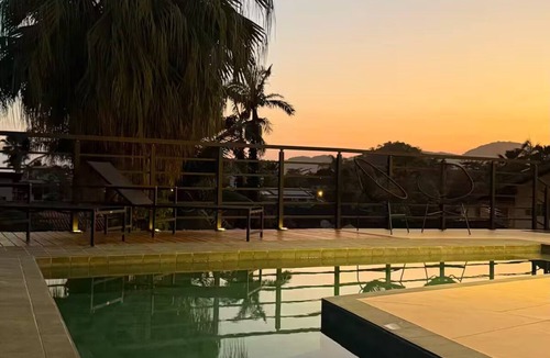 Maranduba House | Ubatuba P Lazaro, Cond Pedra Verde, swimming pool, fireplace, wifi, sea view, rooftop