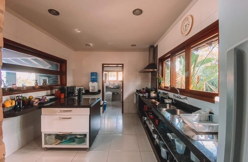 Tenorio House | Ubatuba Tenório Beach. Sea view. Excellent Family Res with Pool