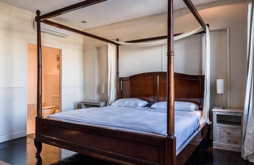 Palermo Hotel | Ultra House Mansion