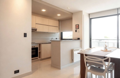 Mendoza Apartment | Unique Apartment. Beautiful brand new apartment 7 blocks from the city center