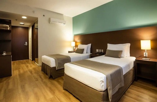 Sao Paulo Hotel | Unit w/Free Breakfast | Modern & Comfortable Stay |0.8mi to Barra Funda Station