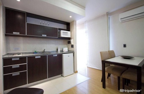 Recoleta Apartment | Uriburu 1756 by Ayres Apartments Recoleta