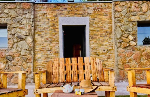 Cacheuta Hotel | Uva Cabañas