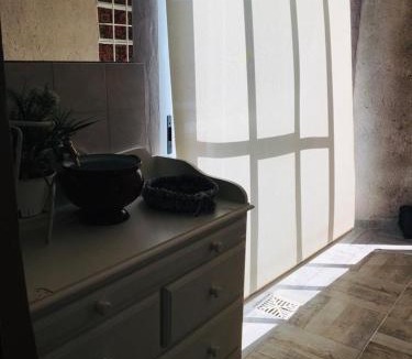 San Nicolas de los Arroyos House | Ventanas al sur 2