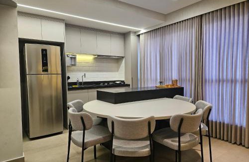 West Sector Apartment | Vida Urbana Confort | 4 Hóspedes | Piscina