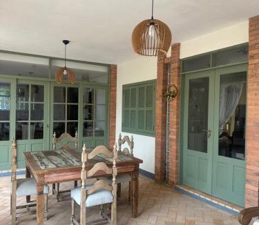 Armacao House | Villa Hugo