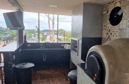 Igarata House | Villa in gated community with infinity pool