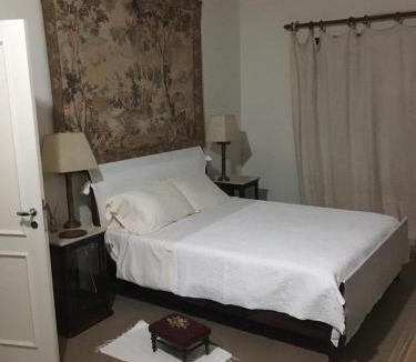 Embu das Artes House | Villa Serena Bed & Breakfast
