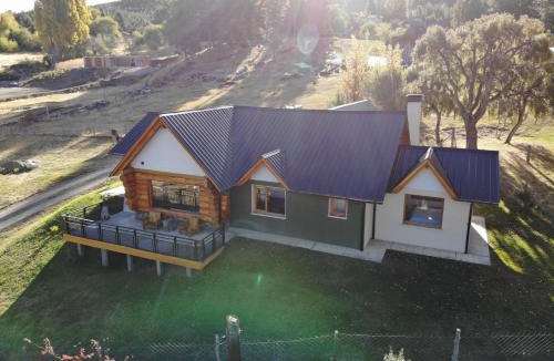 Esquel Villa | Villa Soñada - Encantadora Casa para 6 Personas
