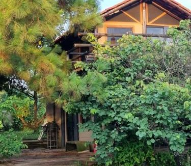 Lago Norte Ski Chalet | Vista Bella 2 HostHouse