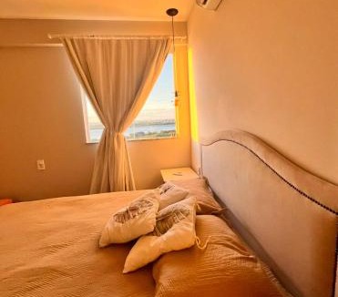 Juazeiro Apartment | Vista para o RIO São Francisco - Ao lado da UNIVASF - 4min ORLA e Vila Bossa Nova- Conveniência no térreo-Piscina- Estacionamento e Portaria 24h, 2 QUARTOS, 5 HÓSPEDES