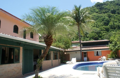 Barequecaba House | WALL BEACH HOUSE