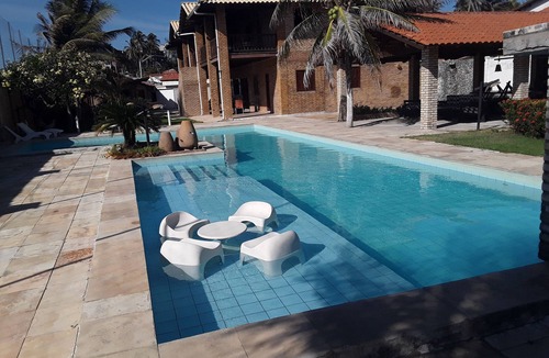 Prainha House | We rent apartments for short-term stays.