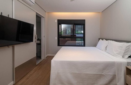 Sao Paulo Hotel | Where City Exploration Meets Relaxation | Ibirapuera Shopping - 1.5 miles