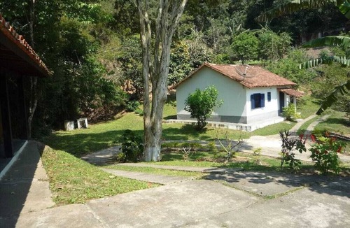 Mendes House | Wonderful place with swimming pool for up to 30 people